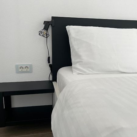 Ferienwohnung Onix Hunedoara Exterior foto