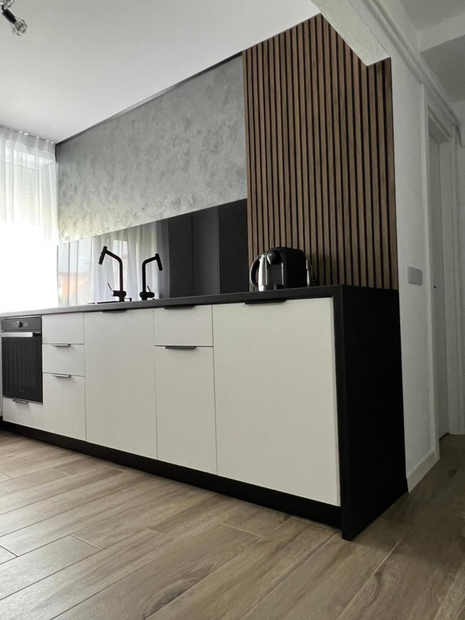 Ferienwohnung Onix Hunedoara Exterior foto